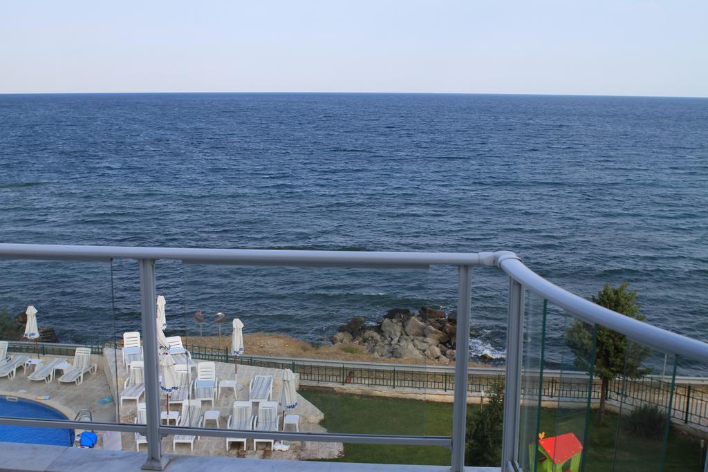 Peter 3* Ράβντα